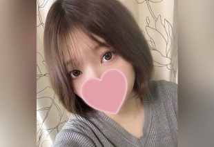 [FC2-PPV-4665106] Country-cute big-breasted 18-year-old Ayu-chan gets raw insertion with bonus reviews available.