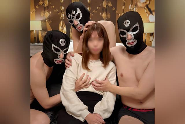 [FC2-PPV-4664861] Compilation of 4P group sex with a submissive, unsatisfied flight attendant.