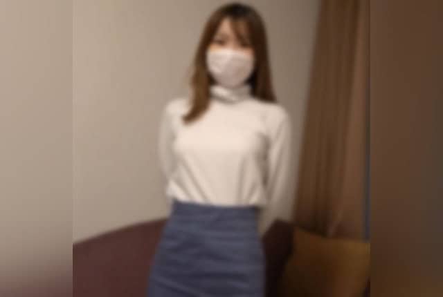 [FC2-PPV-4664527] [Uncensored][Private shoot] Low-height natural bald girl gets repeatedly creampied by dirty old men.