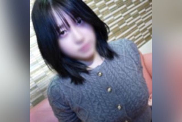 [FC2-PPV-4671391] [First shot] A secret POV of the girl who dances sharply at the show. She is inseminated by an old man’s dick.