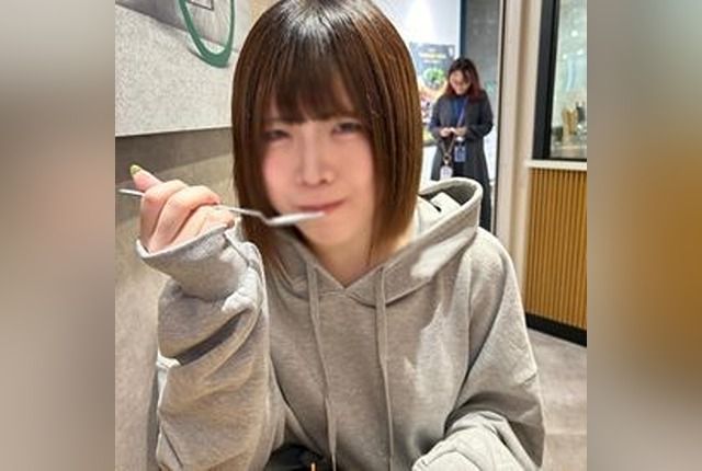 [FC2-PPV-4673750] Divine breasts and style office girl. Super sensitive F cup squirts so much that the bed is submerged. .