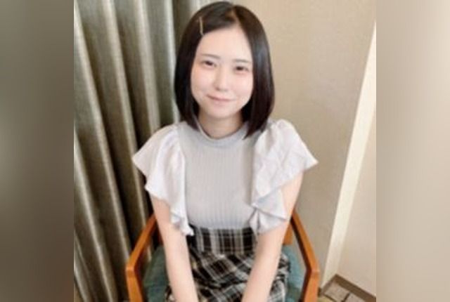 [FC2-PPV-4682536] [Continuation / 4 loads] Mature-looking teen. A win-win sex tape. Her reward is a shower of cum on big beautiful tits