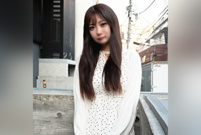 [FC2-PPV-4686046] [SSS-class, first shoot] Stunningly beautiful 18-year-old reveals her true nature, ending in a deep vaginal creampie.