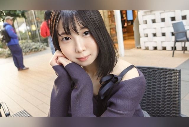 [SIRO-5489] [This gap is amazing?] A calm and popular nursery teacher secretly struggles with sexual frustration. Beneath her demure demeanor, she wears lustful lingerie and passionately grinds her hips during sex. [First-time shoot] Applying for AV online → AV trial shoot 2367.