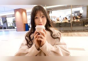 [SIRO-5486] A lively girl working at an Asakusa souvenir shop applies! She seems serious and straightforward but turns out to have an ultra-sensitive body, climaxing heavily just from nipple stimulation, leading to a flood of squirting! [First-time shoot] Applying for AV online → AV trial shoot 2362.