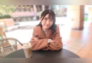 [SIRO-5517] A Beautiful Researcher Proves the Sex Diet Theory! With an Intelligent and Gentle Aura, She Captivates Men! The Contrast of Her Stunning Figure and Hidden Bush is Irresistible! Sex Has Beauty and Diet Benefits! [First Shoot] Applied for AV Online → AV Experience Shoot 2396