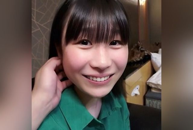 [FC2-PPV-4713971] [No / Hairy / First creampie] Pure country-raised beauty who knows nothing, takes her first shoot just to get the 40,000 yen needed for training. [Limited quantity sale]