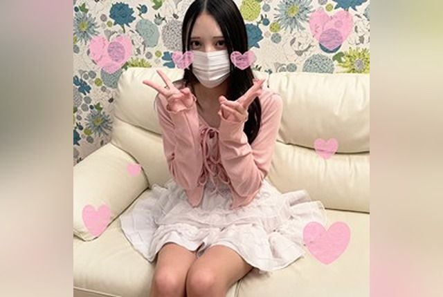 [FC2-PPV-4714105] [First shoot][No mosaic][Raw creampie] Completely amateur! **Rape queen girl! If the agency finds out, deleted instantly!!!! Ultimate super pervert beauty with insane style, intense raw sex!