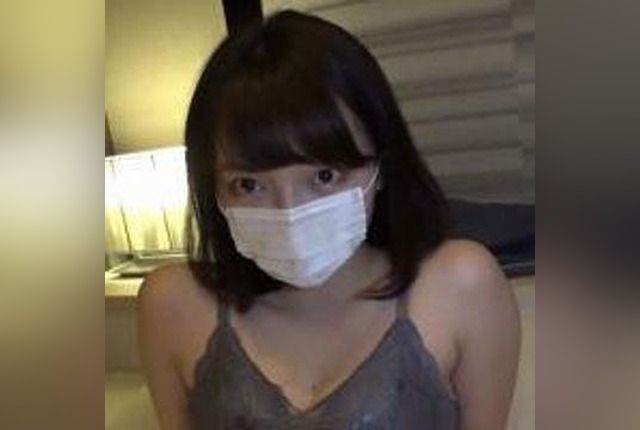 [FC2-PPV-1433086] First Shoot ♥ Completely Innocent! Pure Angel’s First Experience with a Creampie [Private Filming]