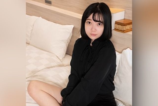 [FC2-PPV-4742556] [First Shoot] “I Can’t Let My Boyfriend Find Out” – Secret Sex with F-Cup Beauty Juri. Despite Saying No, She Tightens Up. Semen Poured into Her Tight Pussy.