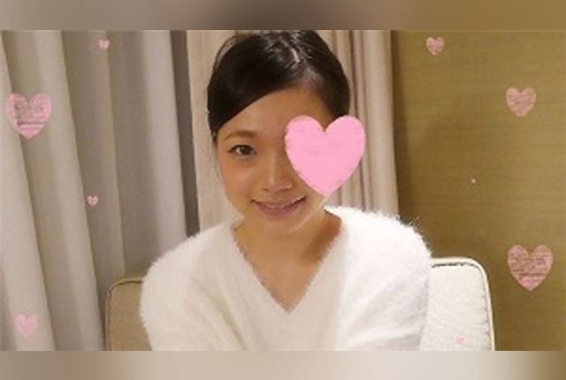 [FC2-PPV-713255] [Young and Aroused] 18-Year-Old S-Class Loli Girl “I’m Already an Adult ♥” Kokoro Wato’s Tight Passage Penetrated by a Black-Level Dildo, Immediate Climax with Intense Sensitivity! Close-Up Shots of Her Dripping Intimacy ♥