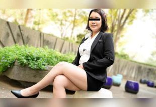 [090225_01-10MU] Creamy Interview with a Busty Babe in a Fitted Recruit Suit!