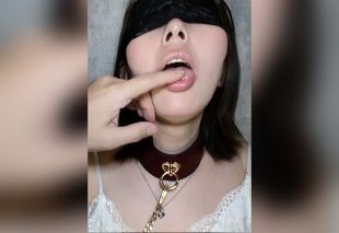 [FC2PPV-4735935] Friend’s wife moans in agony and cums hard 5 times with collar play, intense sticky vibrator torment, sucking a cock other than her husband’s, riding cowgirl style while shaking her hips, and climaxing nonstop as a naughty married woman