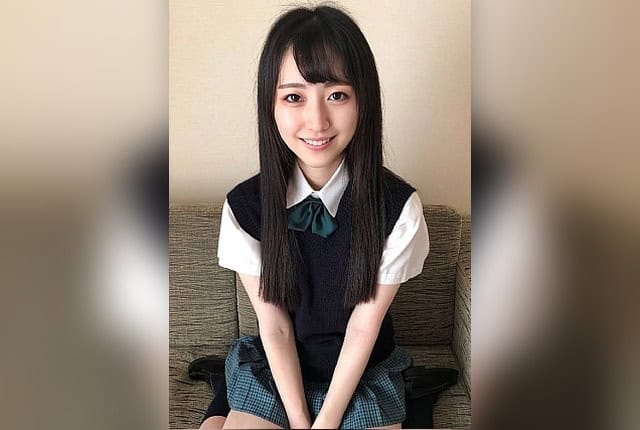 [FC2PPV-4761498] pure and pure, pure, long black hair, and when she gets thrust into the deep, she moans in a crying voice and cums inside her incredibly sexy pussy and cums in her pursuit