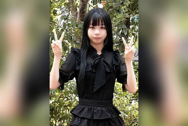 [FC2PPV-4761757] [First shoot] 19 beauty-specific petite sensitive body, shy in front of the camera, but convulsing with pleasure, and massive ejaculation deep inside the vagina as she penetrates her pussy.