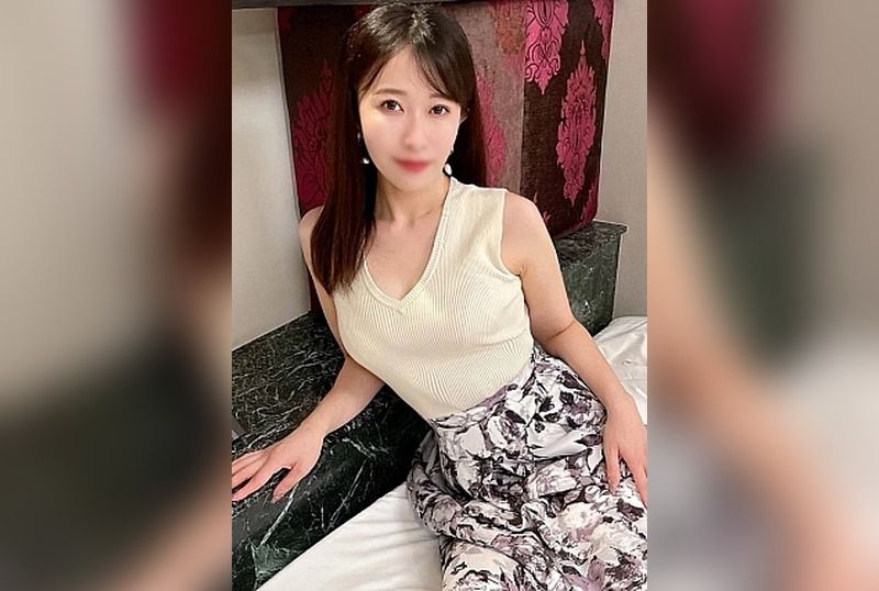 [FC2-PPV-4777574] Uncensored A free-spirited former CA celebrity wife (28 years old) Intense hotel sex in broad daylight with an extremely erotic beautiful wife who wants someone else’s dick even if she has a husband!! She rides on his erect penis…