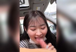 [FC2-PPV-4791935] Mina: A Thrilling Car Blowjob with a Car Right Next to Her & Her First Ever Swallow