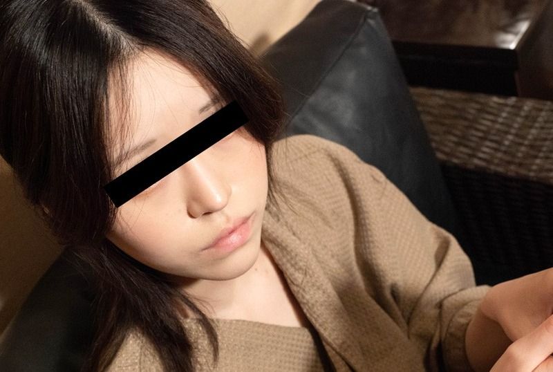 [102125_01-10MU] Blowjob challenge while watching a video : Akari Kawaguchi