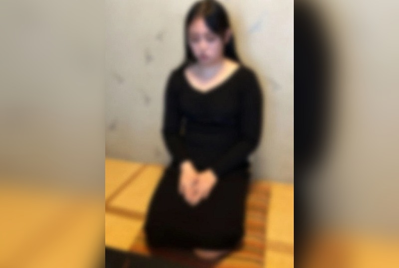 [FC2-PPV-4816997] [Uncensored] [Part 2] As usual, a defiant mature married woman on the verge of borrowing money is taken by two strangers and creampied.