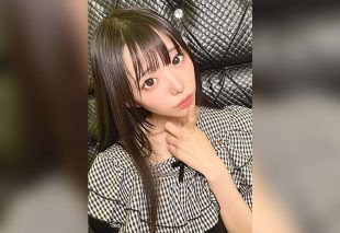 [FC2-PPV-4817239] A super high-quality girl! Aoi-chan, who is studying to become a childcare worker in junior high school and is active as an idol, is in love. Forbidden, almost virgin. ♡ She climaxes so much that her legs are shaking at the end! Excellent healing style.