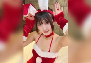 [FC2-PPV-4818123] A beautiful vocalist with natural G-cup from an amateur band colors the holy night in Santa cosplay. A special creampie recital begins, captivating me with her overwhelming golden ratio body.