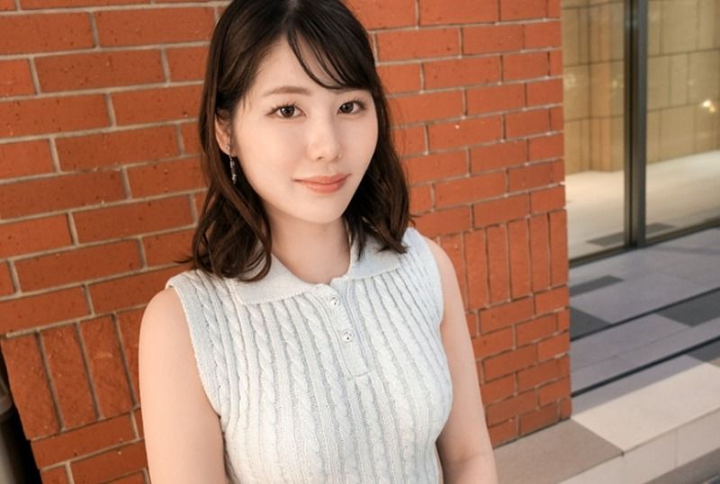 [SIRO-5580] A Beautiful Pachinko Parlor Employee Can’t Be Satisfied with Just Masturbation! Her Fair Skin and Curvy Butt Explode with Desire! Overwhelmed by Frustration, She Can’t Help but Moan “It Feels So Good!” 【First Shoot】AV Application Online → AV Experience Filming 2483