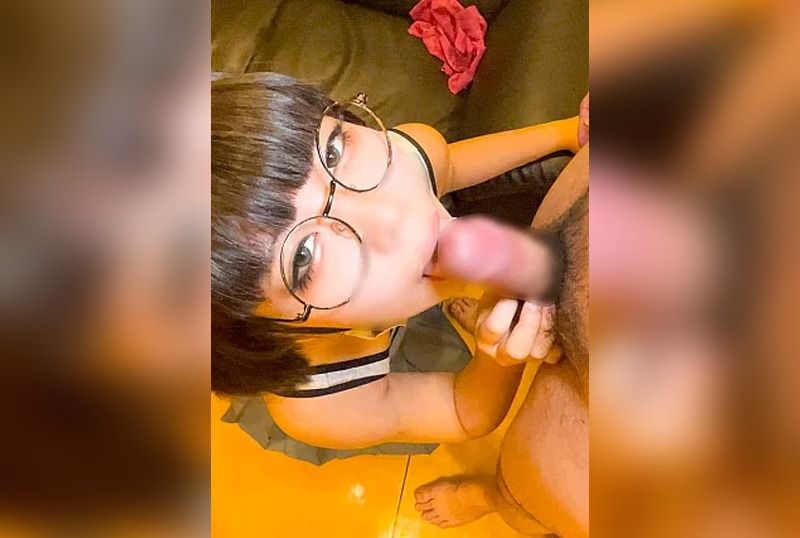 [FC2-PPV-4838889] Impish Glasses Beauty Bareback Fucked in Uniform