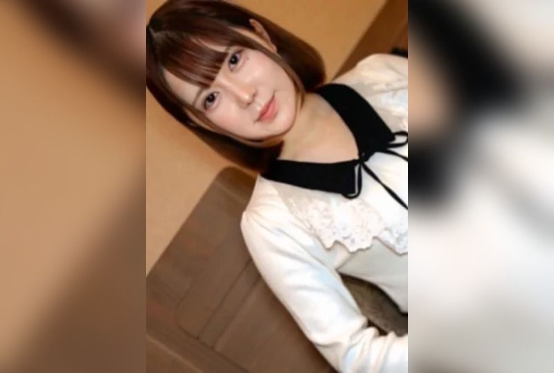 [FC2-PPV-4846638] Elegant Fair-Skinned Beauty with Flawless White Skin Reveals Her Perfectly Shaped Pussy – Quiet but Sex-Obsessed Stunner Swallows Cum and Gets Creampied