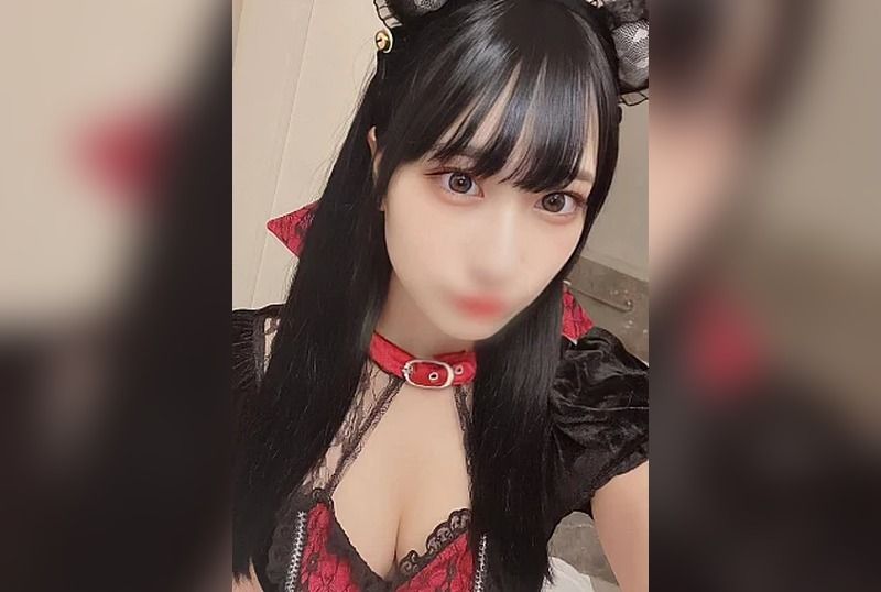 [FC2-PPV-4851509] Legendary Beauty S: First Cosplay and Massive Facial