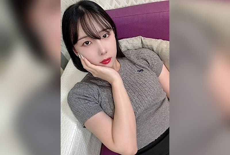 [FC2-PPV-4864350] Model-Like 173cm Tall Fair-Skinned Beauty Body, Perfect Ass and Legs, Talented Stewardess – Massive Creampie Sex with Yu-chan!