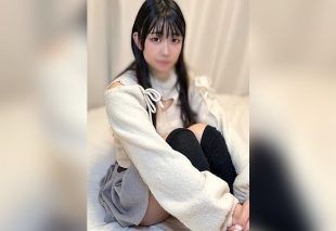 [FC2-PPV-4878957] Plain-Faced Masochist Obeys All Orders: Submissive Girl Falls with Tongue-Out Peace Sign and Massive Creampie