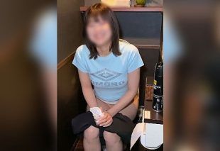 [FC2-PPV-4923025] Natural Shaved Teen Wife Gets Creampie Sex Education in T-Shirt