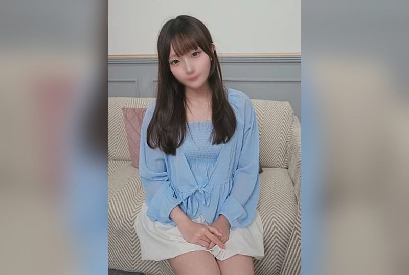 [FC2-PPV-4944168] 18yo Nako-chan, music student aspiring to play flute, set up with a well-endowed man in his 50s for his release celebration.