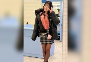 [FC2-PPV-4975583] NTR desire. Completely face-out. Astonishing squirting. Record of sublimating undeveloped body into a constitution that can’t stop squirting. Called boyfriend too for ejaculation control at izakaya + hotel show-off squirting development and raw creampie sex